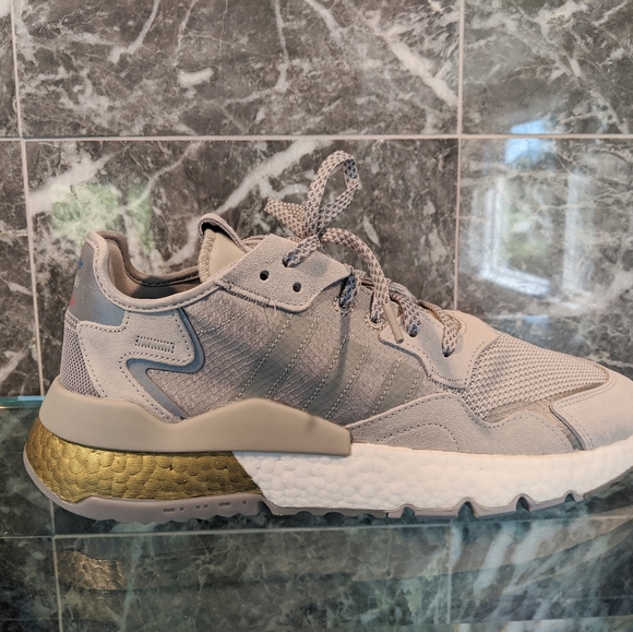 (SOLD) Adidas Nite Jogger Gold Metallic - Picture 2 of 5